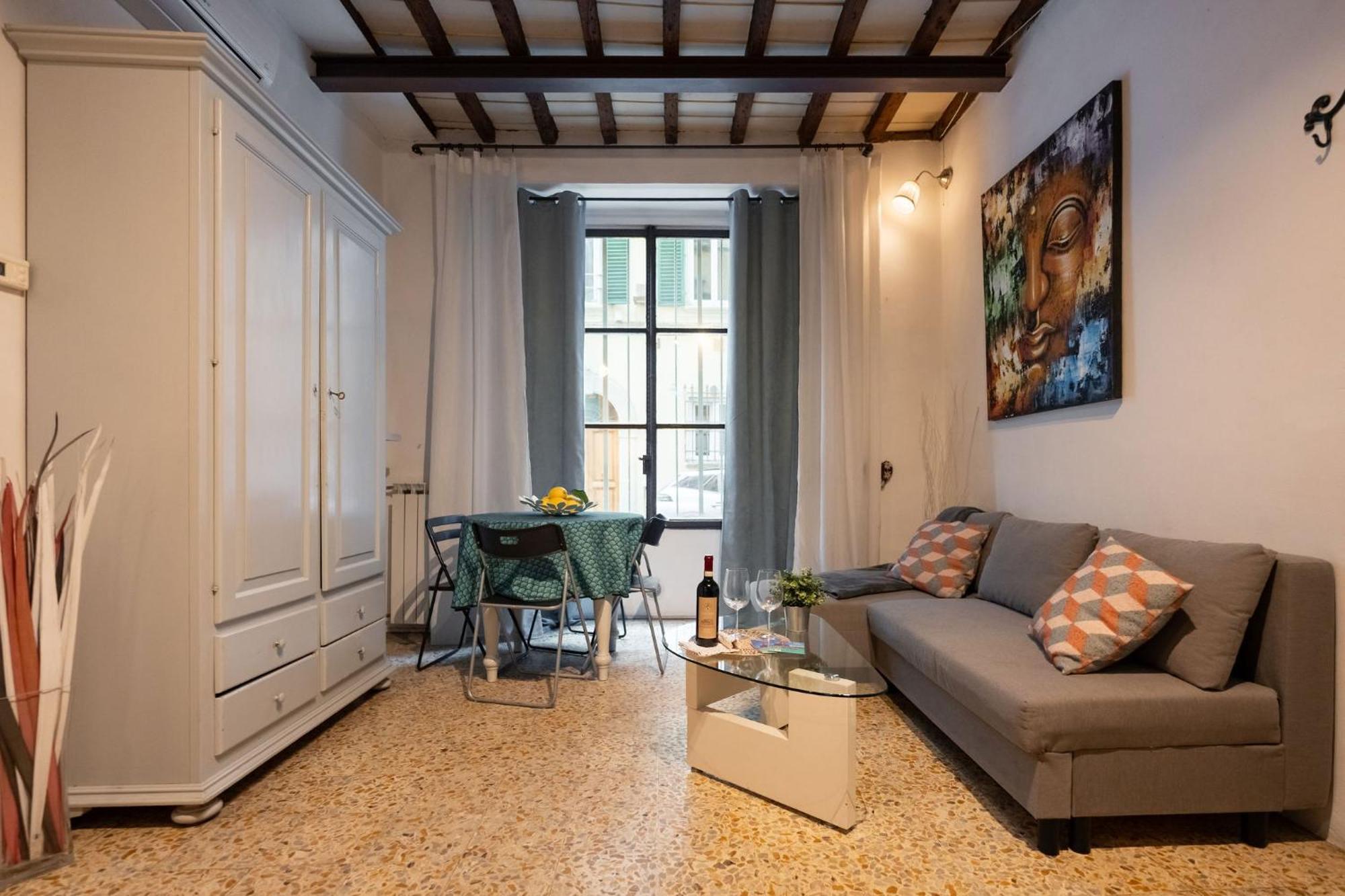 F1 - Santa Croce One Bedroom Apartment For Couples フィレンツェ エクステリア 写真