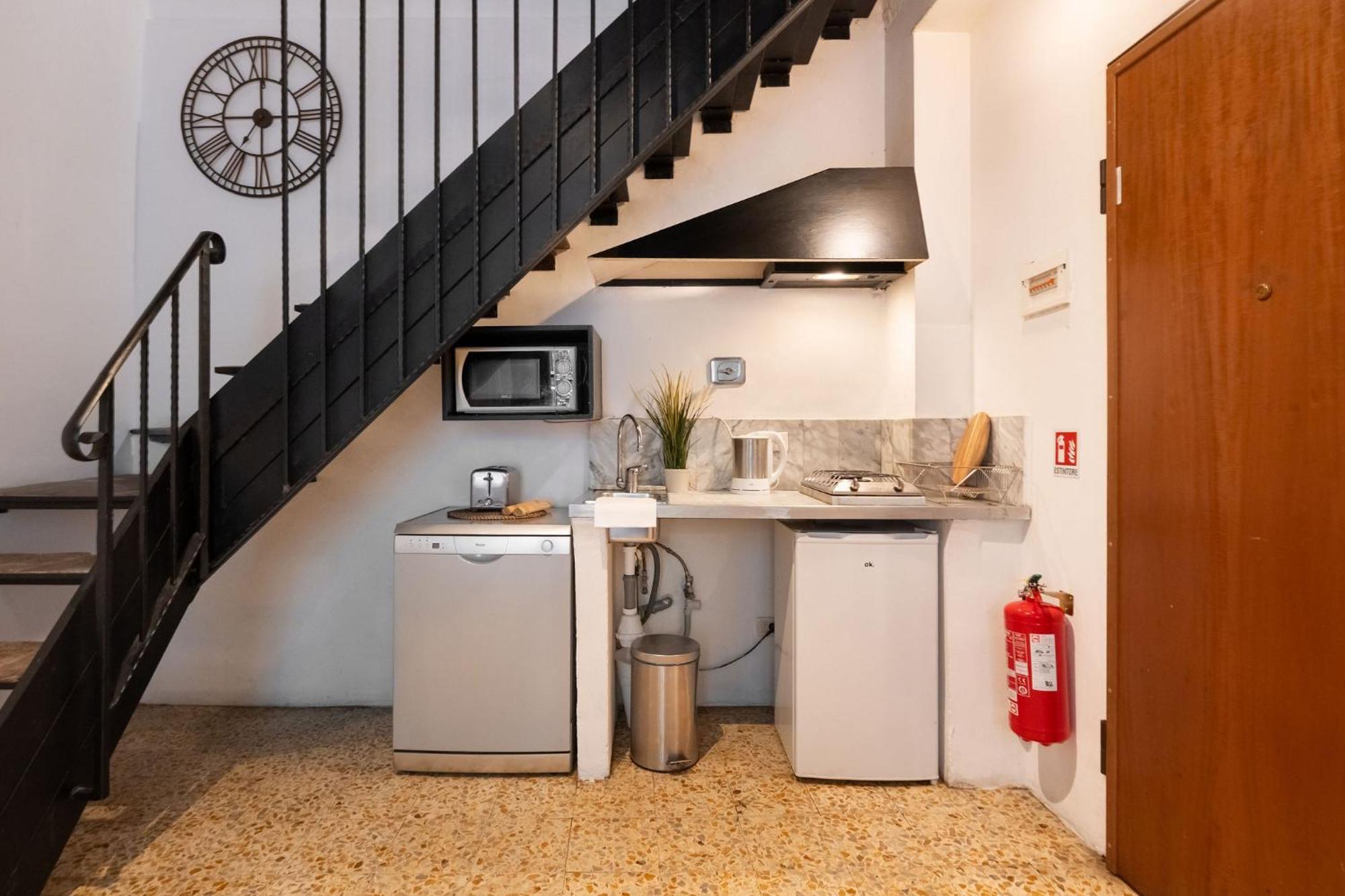 F1 - Santa Croce One Bedroom Apartment For Couples フィレンツェ エクステリア 写真